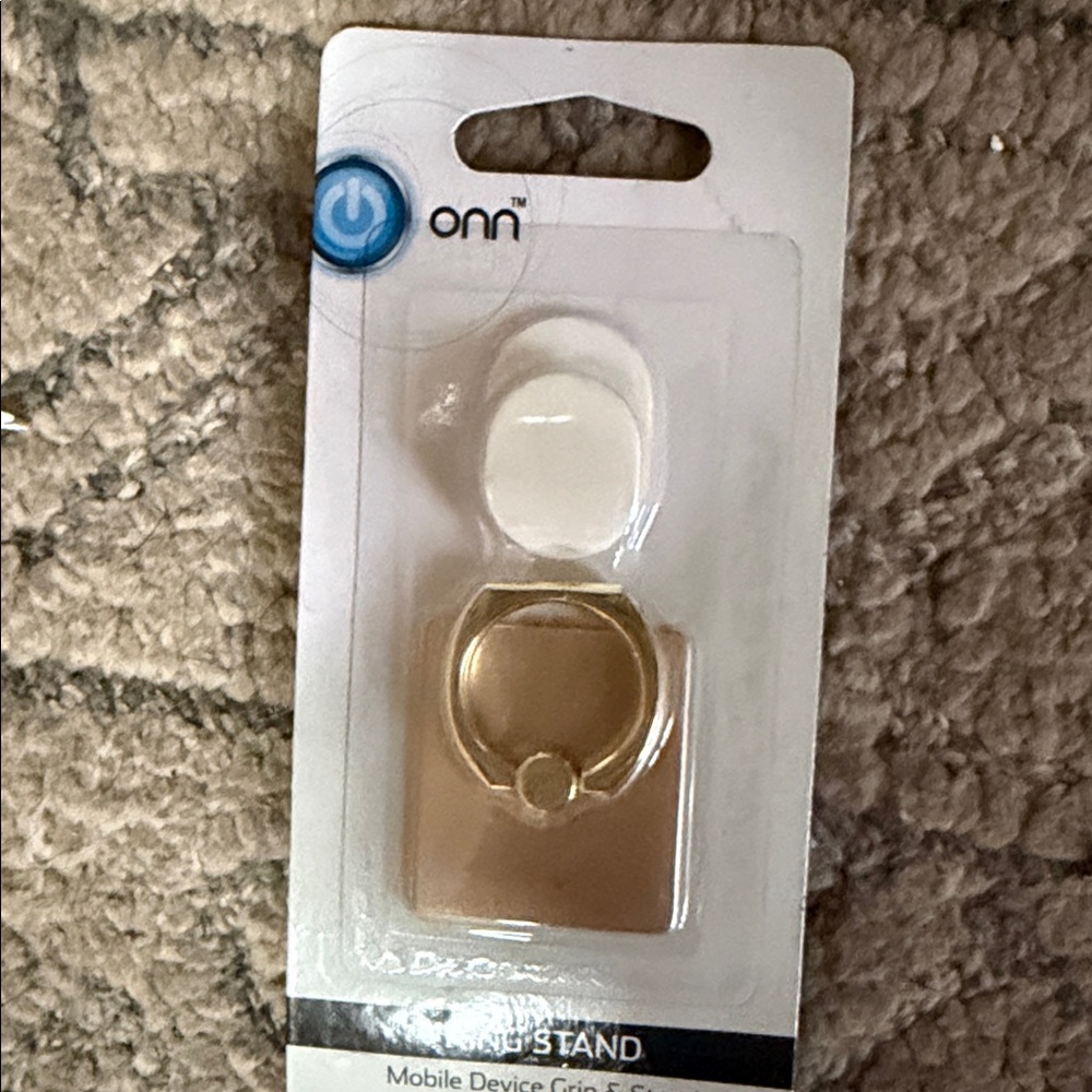 PopSocket Leopard Print Grip - Picture 6 of 6